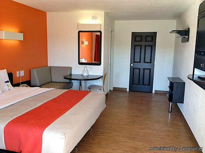 Motel 6-Wichita Falls, Tx - North Εξωτερικό φωτογραφία